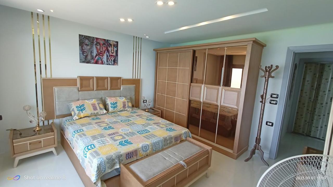 Gleem Luxury Direct Sea View G18 *