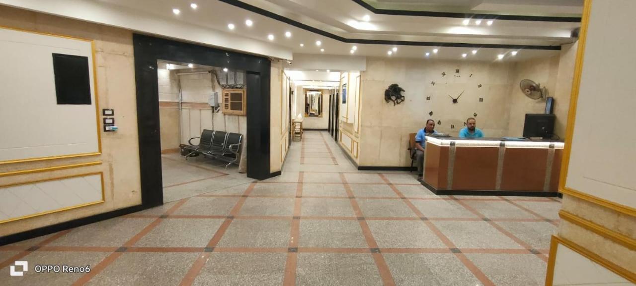Gleem Luxury Direct Sea View G18 Apartament