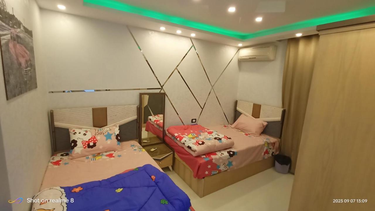 Gleem Luxury Direct Sea View G18 Apartament *