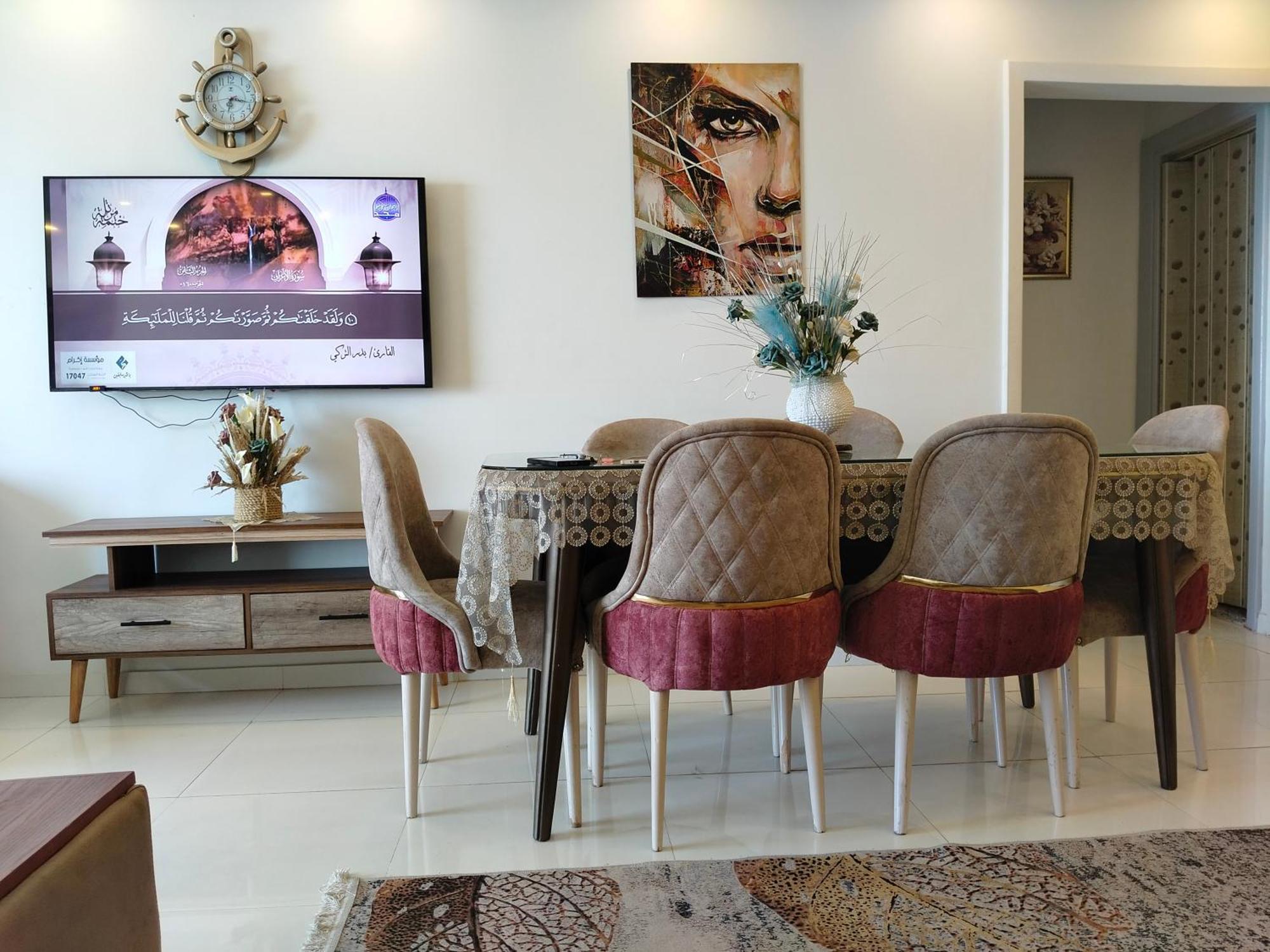 Gleem Luxury Direct Sea View G18